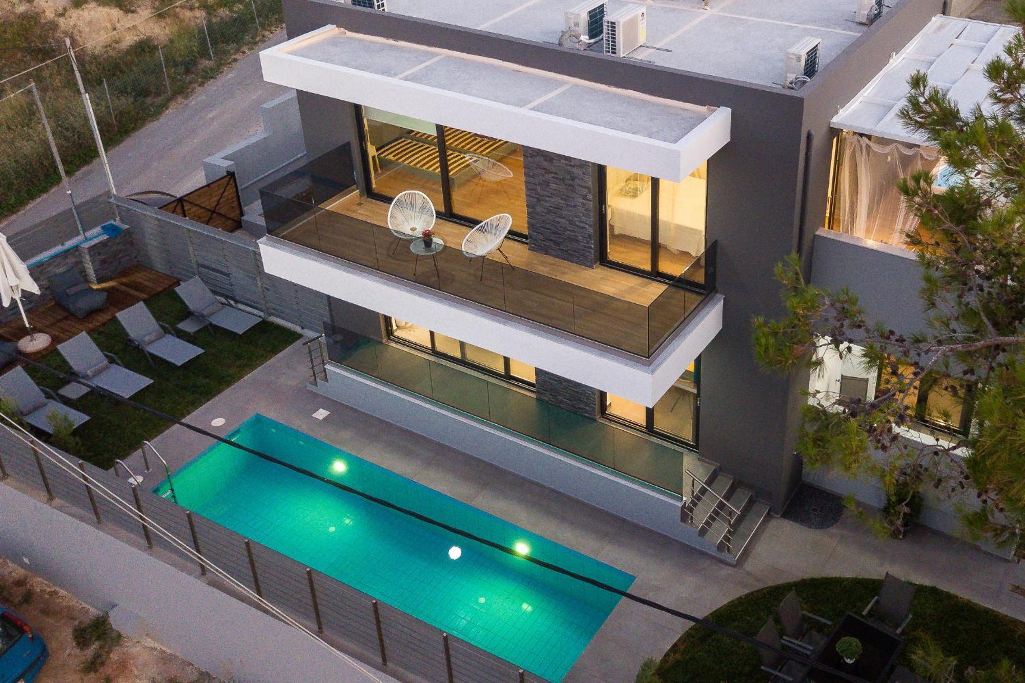Nisos Villa, Pool & Heated Spawhirlpool, Walking To Beach, By Thinkvilla Sfáka エクステリア 写真
