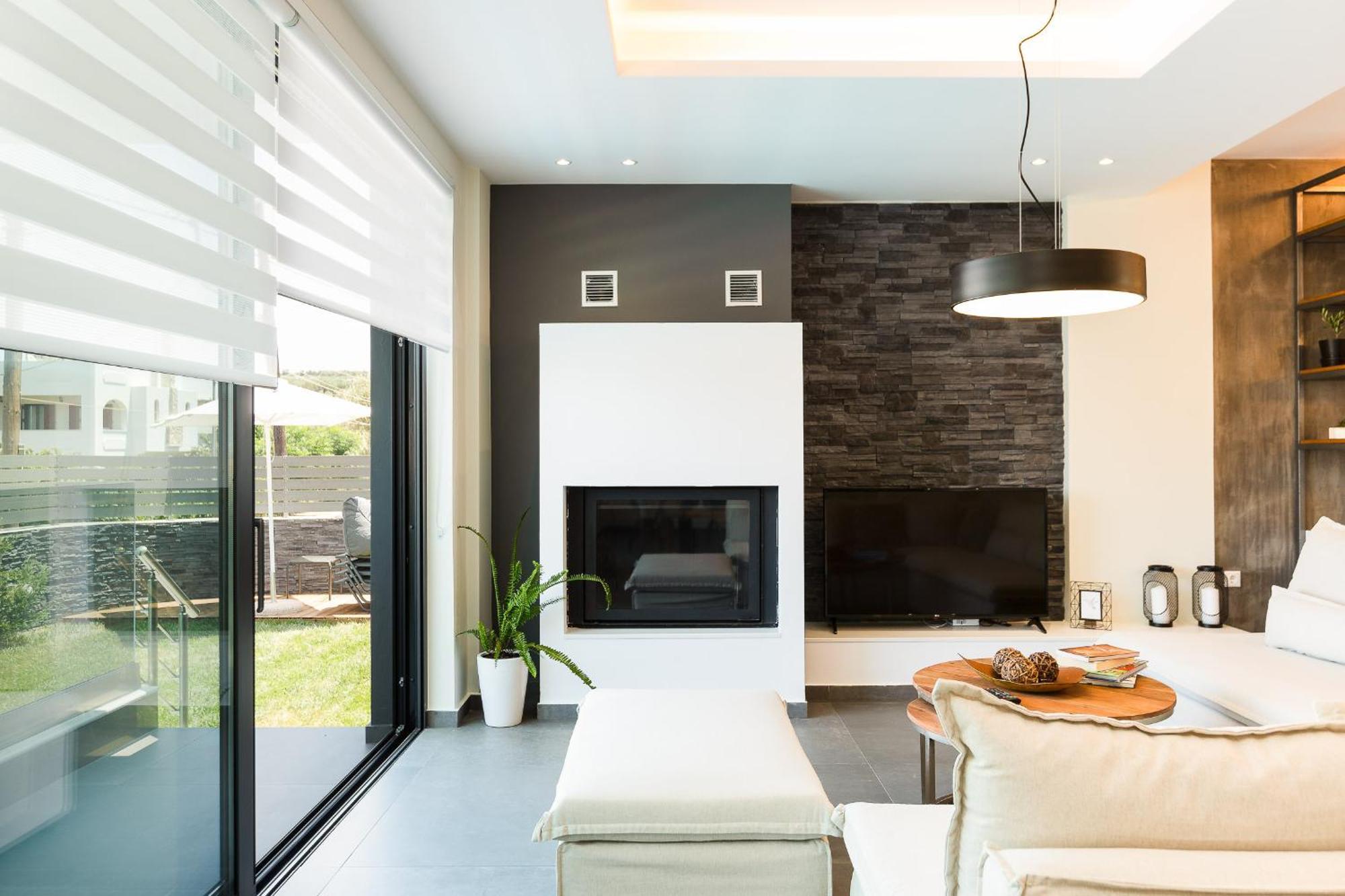 Nisos Villa, Pool & Heated Spawhirlpool, Walking To Beach, By Thinkvilla Sfáka エクステリア 写真