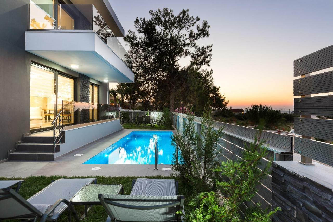 Nisos Villa, Pool & Heated Spawhirlpool, Walking To Beach, By Thinkvilla Sfáka エクステリア 写真