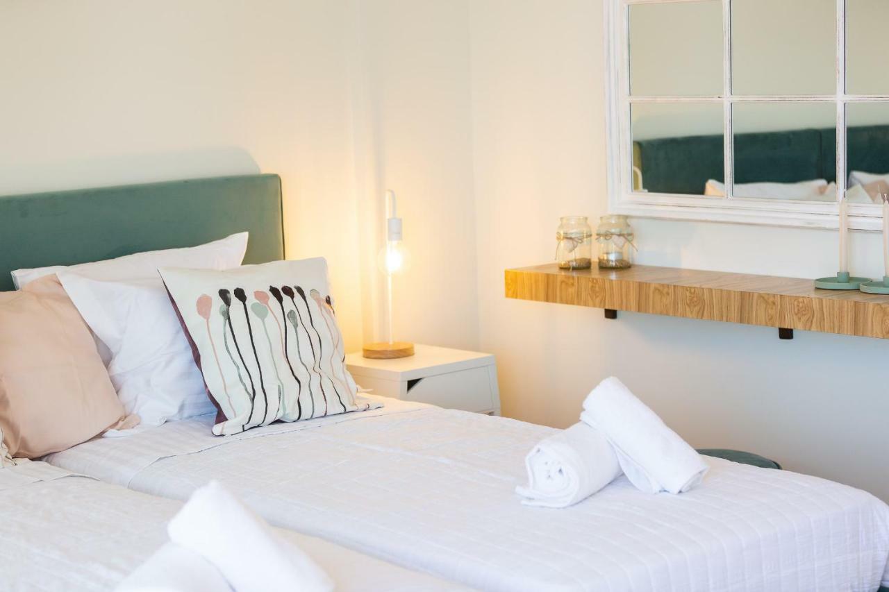 Nisos Villa, Pool & Heated Spawhirlpool, Walking To Beach, By Thinkvilla Sfáka エクステリア 写真