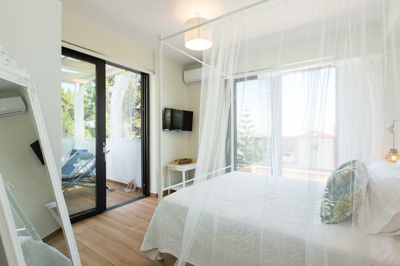 Nisos Villa, Pool & Heated Spawhirlpool, Walking To Beach, By Thinkvilla Sfáka エクステリア 写真